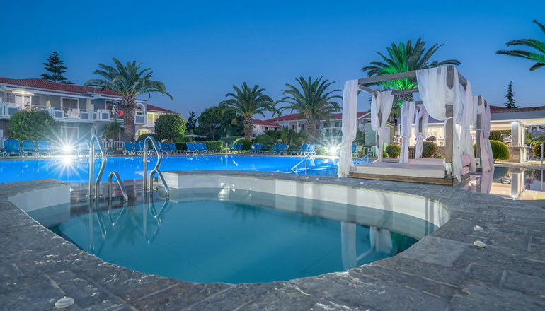 4* Golden Sun Hotel